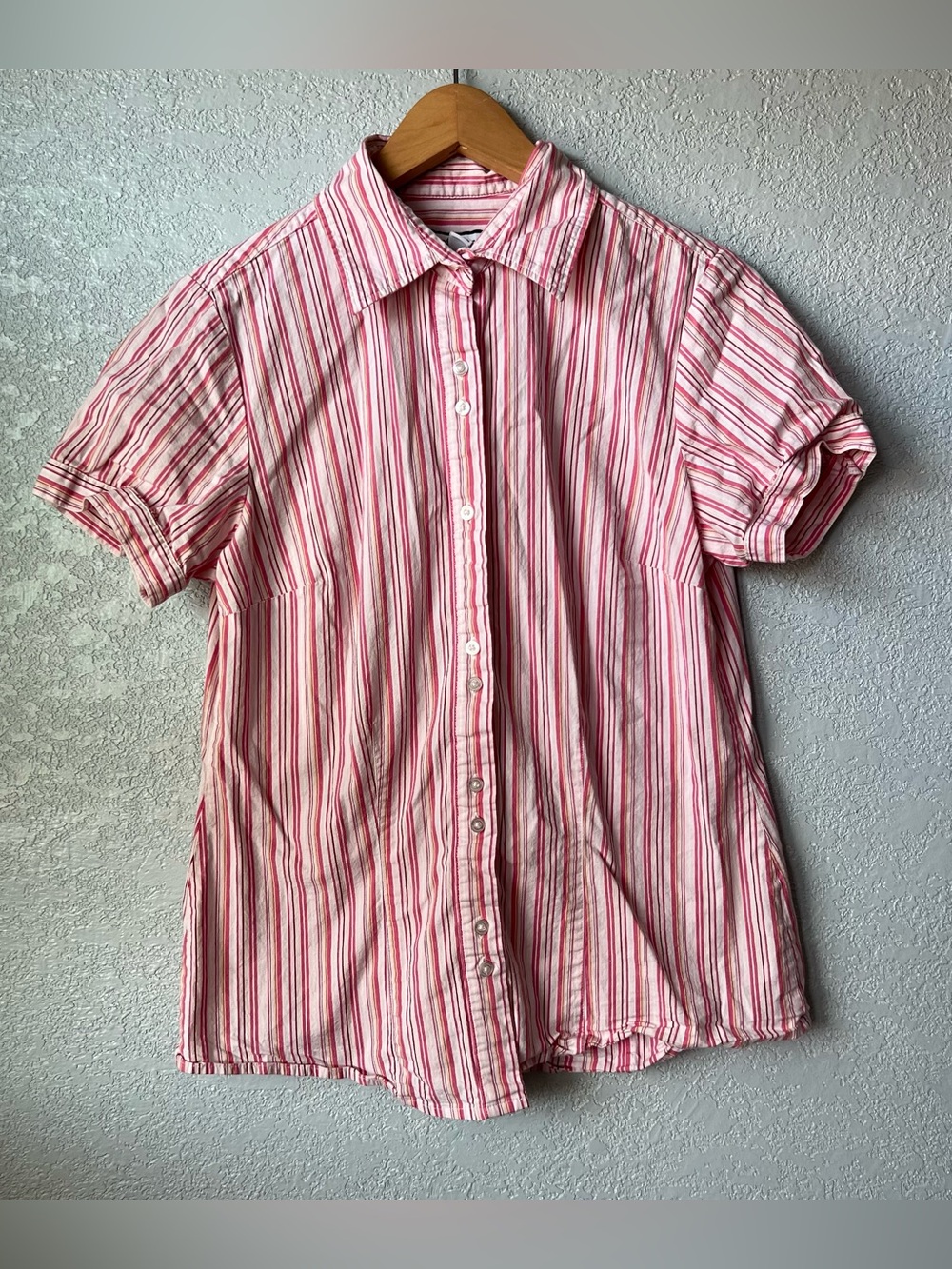 Croft & Barrow Pink Striped Button Front Stretch Short Sleeve Blouse Medium